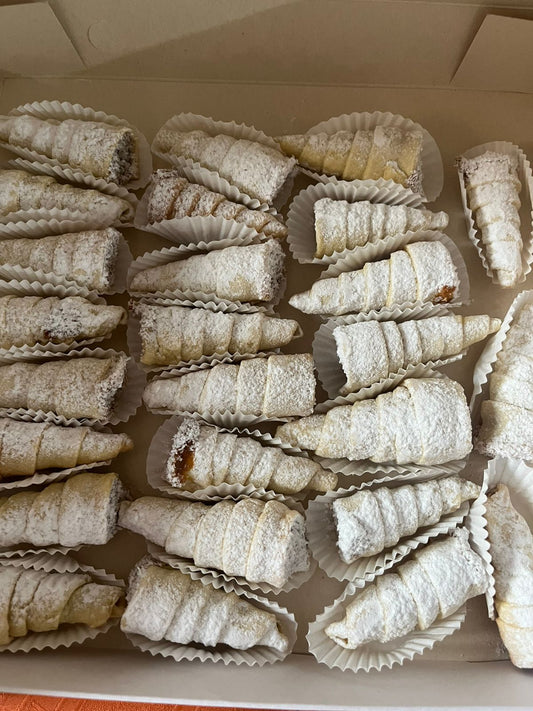 Cachitos Clásicos relleno con manjar (30 unidades)